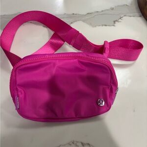 Lululemon Sonic Pink Everywhere Belt Bag 1L